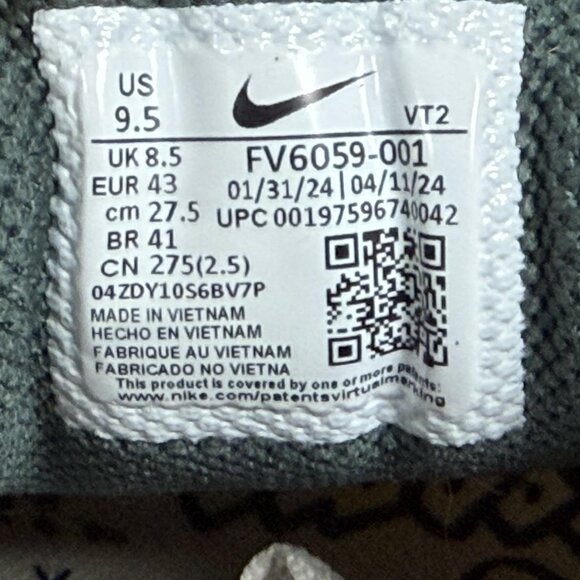 Nike Air Max 90 PRM Shoes Mens Size 9.5 White Black Burgundy Sneakers FV6059-001 - Picture 10 of 10